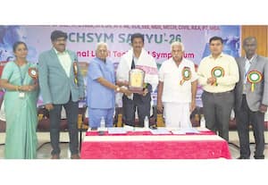 திருச்செங்கோடு செங்குந்தர் பொறியியல் கல்லுாரியில் தேசிய தொழில்நுட்ப கருத்தரங்கு