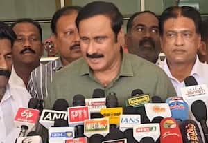 அதிமுக தங்களை சுயபரிசோதனை செய்ய வேண்டும்; சொல்கிறார் அன்புமணி