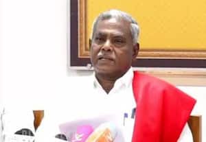 இடைத்தேர்தலில் கம்யூ., பெற்ற ஓட்டுகள்: சிறிய அரசியல் கட்சிகள் கடும் அதிர்ச்சி: உள்ளாட்சி தேர்தலை நினைத்து அச்சம்