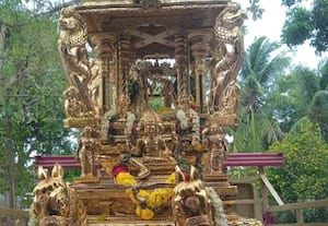 திருவாடானை கோயிலில் சுவாமி ஊர்வலத்திற்கு புதிய தேர் அமைப்பு