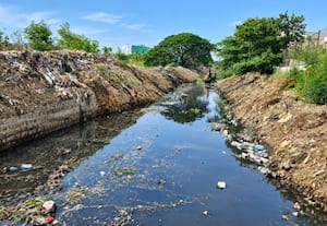தினமலர் செய்தி எதிரொலி: ஓடையில் கழிவுகள் அகற்றம்