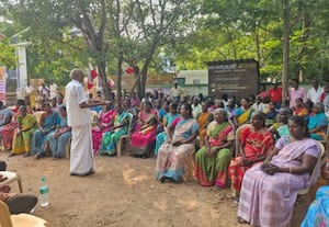 பி.டி.ஓ., அலுவலகம் முன் மறியல்: அரசு பணியாளர் சங்கத்தினர் கைது
