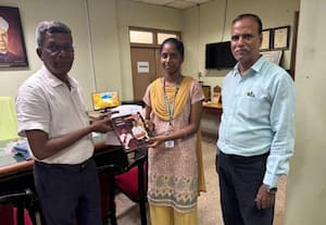 ‘தினமலர்’ பவளவிழா கட்டுரை போட்டி புதுச்சேரி கல்லுாரி மாணவி முதலிடம்