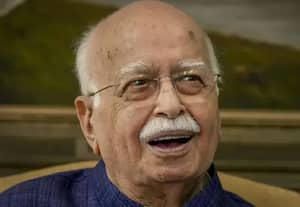 திடீர் உடல்நலக்குறைவு: மருத்துவமனையில் அத்வானி அனுமதி