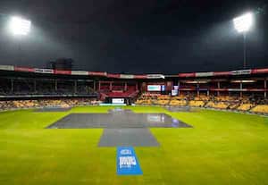 மழையால் போட்டி பாதியில் ரத்து: 'டி-20' தொடர் சமன்