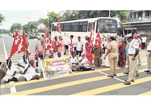 விவசாயிகள் மறியல் போராட்டம்