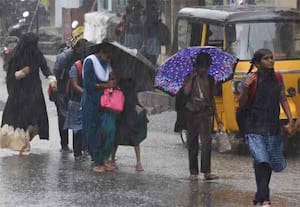 திருவண்ணாமலையில் பள்ளி, கல்லூரிகளுக்கு இன்று விடுமுறை; இரு மாவட்டங்களில் பள்ளிகளுக்கு மட்டும் 'லீவு'!