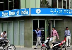 ஓடிபி, பாஸ்வேர்டுகளை யாரிடமும் பகிர கூடாது; வாடிக்கையாளர்களுக்கு எஸ்பிஐ வங்கி அறிவுறுத்தல்