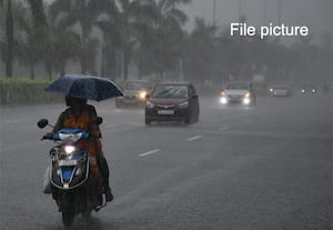 நெல்லை, கன்னியாகுமரிக்கு இன்று 'ரெட் அலெர்ட்': வானிலை மையம்