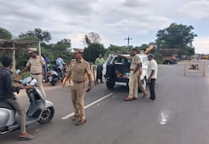 வாகன சோதனை 50 பேர் மீது வழக்கு