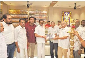 எஸ்.ஆர்.எம்., ஸ்வீட்ஸ் அண்டு கேக்ஸ் புதிய கிளை திறப்பு விழா