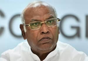 பிரதமரின் தந்தை குறித்து கார்கே தரம் தாழ்ந்த பேச்சு : கண்டித்து  பா.ஜ., இன்று நாடு தழுவிய போராட்டம்