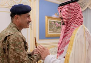 ரூ.9,500 கோடி தருகிறோம்; தாக்குதல்களை நிறுத்துங்க..: ஹவுதியுடன் சவுதி டீல்