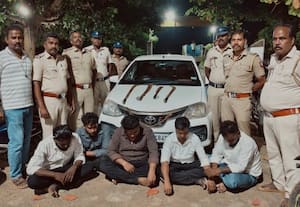 வானுார் அருகே நடந்த கொலை வழக்கில் 6 பேர் கைது: பணம் தர மறுத்ததால் தீர்த்து கட்டினோம்