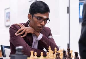 அமெரிக்காவில் நடக்கும் 'கிளட்ச்' செஸ் தொடரில் பிரக்ஞானந்தா அபார ஆட்டம்!