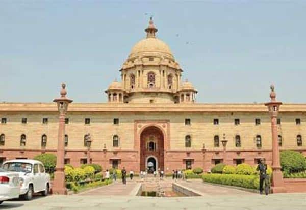 இ - மெயில்களும் ஹிந்தியில் தான்: உள்துறை அமைச்சகம் அடுத்த அதிரடி