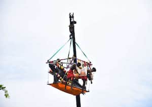 பண்ருட்டி அடுத்த முத்து கிருஷ்ணாபுரம் முத்தானந்தா சக்தி அம்மன் கோவிலில் ...