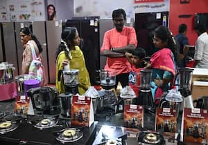  சென்னை நந்தனம் ஒய்.எம்.சி.ஏ., வளாகத்தில், தினமலர் நாளிதழ் மற்றும் சத்யா ...