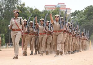கோவை அவிநாசி ரோடு பி.ஆர்.எஸ்., மைதானத்தில் சுதந்திர தின அணிவகுப்பு ...
