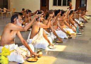 ஆவணி அவிட்டம் முன்னிட்டு கோவை ராம் நகரில் உள்ள ஐயப்பன் பூஜா சங்கத்தில் ...