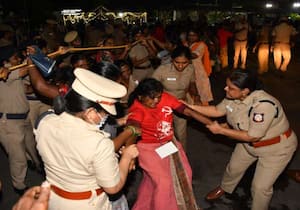 துப்புரவு பணியாளர்கள்  ரிப்பன் மாளிகை போராட்டத்தில் ஈடுபட்டவர்களை ...