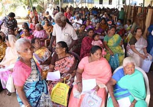 கோவை ரத்தினபுரி லாலா மஹால் திருமண மண்டபத்தில் நடைபெற்ற உங்களுடன் ...