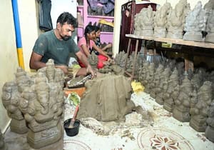 விநாயகர் சதுர்த்திக்கு இன்னும் சில தினங்களே உள்ள நிலையில் வீடுகளில் ...