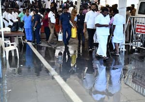 சென்னையில் சிறு நேரம் பெய்த மழைக்கே சென்னை தலைமைச் செயலகம் வளாகத்தில் ...