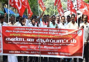  டாஸ்மாக் ஊழியர்களின் பணியை நிரந்தரம் செய்யக்கோரி, தமிழ்நாடு டாஸ்மாக் ...
