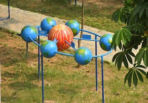 சென்னை மாநகராட்சி சார்பில் பெரம்பூர் மேம்பாலத்தில் கீழ் அறிவியல் ...