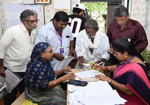 வாக்காளர் பட்டியல் சிறப்பு தீவிரத்  திருத்தத்திற்கான வாக்காளர்களுக்கான ...