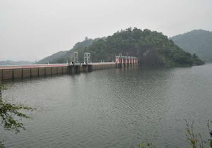 திருநெல்வேலி மாவட்டம் பாபநாசம் அணை 143 அடி உயரம் கொண்டது. தற்போது 131 அடியை ...