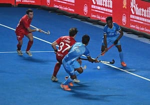 ஆடவர் ஜூனியர் உலககோப்பை ஹாக்கி போட்டியில் இந்தியா மற்றும் சிறி ...