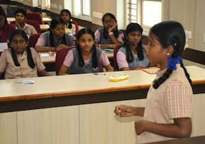 தமிழ் வளர்ச்சி துறை சார்பில் கோவை கலெக்டர் அலுவலர்கத்தில் பள்ளி ...