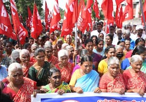 மாதம் 6000 ரூபாய் ஓய்வூதியம் வழங்க சட்டம் இயற்றுதல் உள்ளிட்ட பல்வேறு ...