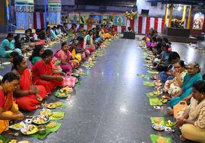 மார்கழி மாதத்தை முன்னிட்டு, காளியம்மன் கோவிலில் விளக்கு பூஜை நடந்தது. ...