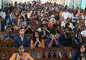 கிறிஸ்மஸ் பண்டிகை முன்னிட்டு சென்னை சாந்தோம் தேவாலயத்தில் சிறப்பு ...