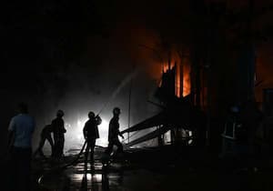 சென்னை அண்ணாநகர் ஓ ப்ளாக்கில் உள்ள பழைய பொருட்கள் குடோனில் இரவு தீ ...