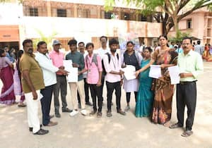 விழுப்புரம் அரசு கலை கல்லூரி விரிவுரையாளர்கள் போராட்டத்தில் ...