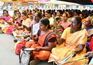 திருப்பூர், கலெக்டர் அலுவலகம் முன் தொடர் போராட்டத்தில் ஈடுபட்டுள்ள ...