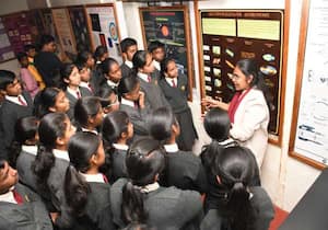 ஊட்டி அருகே முத்தோரை பகுதியில் உள்ள ரேடியோ வானிலை மையத்தில் தேசிய ...