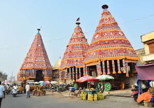 விருத்தாசலம் விருதகிரிஸ்வரர் கோவில் எதிரே தேர் நிறுத்தும் பகுதியில் ...