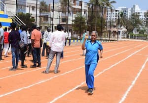 இரும்புலியூரில் புதிதாக கட்டி திறக்கப்பட்டுள்ள விளையாட்டு மைதானம்.  ...