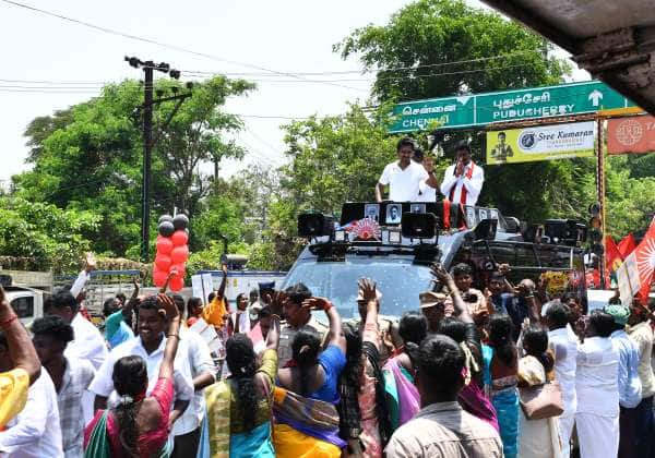 விழுப்புரம் திமுக வேட்பாளர் லட்சுமணனை ஆதரித்து துணை முதல்வர் உதயநிதி ஸ்டாலின் பேசினார்.