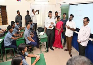 சென்னை அரும்பாக்கம் சி.எம்.டி.ஏ குடியிருப்பு பகுதியில் உள்ள அரசு மாதிரி ...