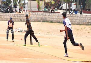 திருப்பூரில், நிப்ட்-டீ பிரிமீயம் லீக் கிரிக்கெட் போட்டி, முதலிபாளையம், ...