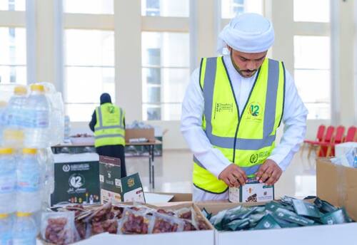  Ajman Transport Authority Organizes Volunteer Initiatives on Zayed Humanitarian Day
