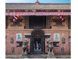 சதுர்வர்ண மகா விஹார், பக்தபூர், நேபாளம்