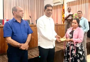 50 பயனாளிகளுக்கு வீடுகள் புனரமைப்பு நிதி