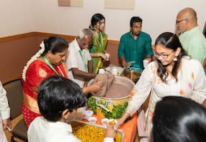 ஆடிக்கூழ் ஊற்றி அமெரிக்க அம்மனுக்கு வழிபாடு; மக்கள் பக்தி பரவசம்